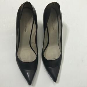 COSTUME NATIONAL‎ LEATHER PUMPS SIZE 41